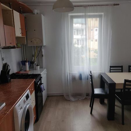 Home Sweet Home -Central & Cozy Iernut Екстериор снимка